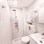 Monique's 3 Apartment