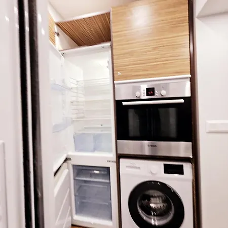 Monique's 3 דירה