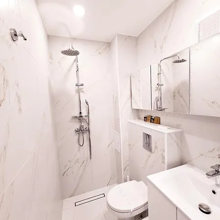 Monique's 3 Apartment