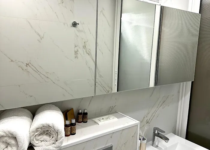 Lägenhet Monique's 3 *