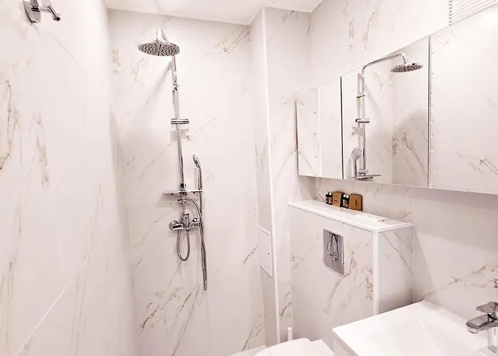 Monique's 3 Lägenhet